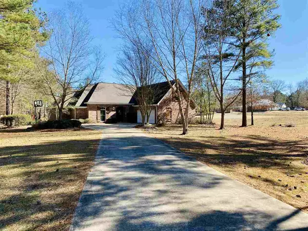 141 Deer Ridge Road, Brandon, MS 39042