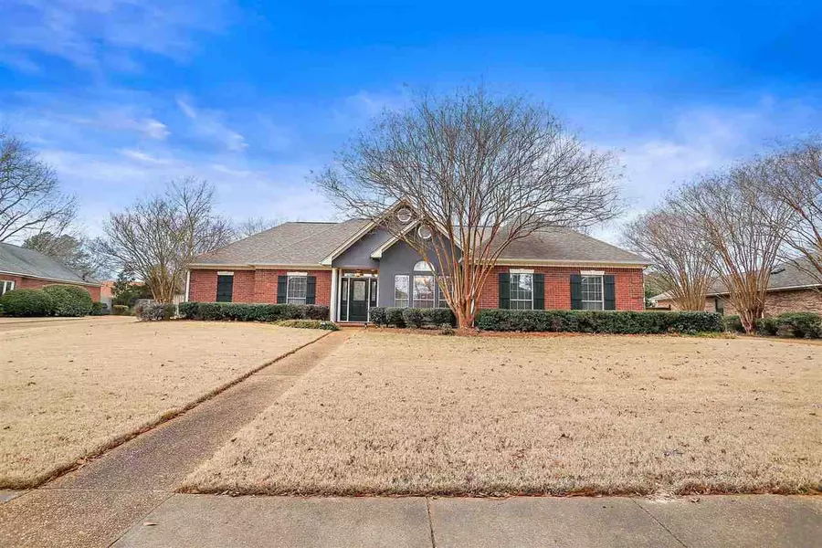 33 Eastgate Drive, Brandon, MS 39042