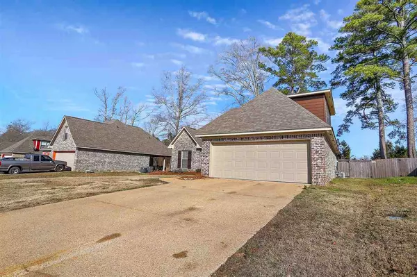 Pearl, MS 39208,142 Beechwood Circle