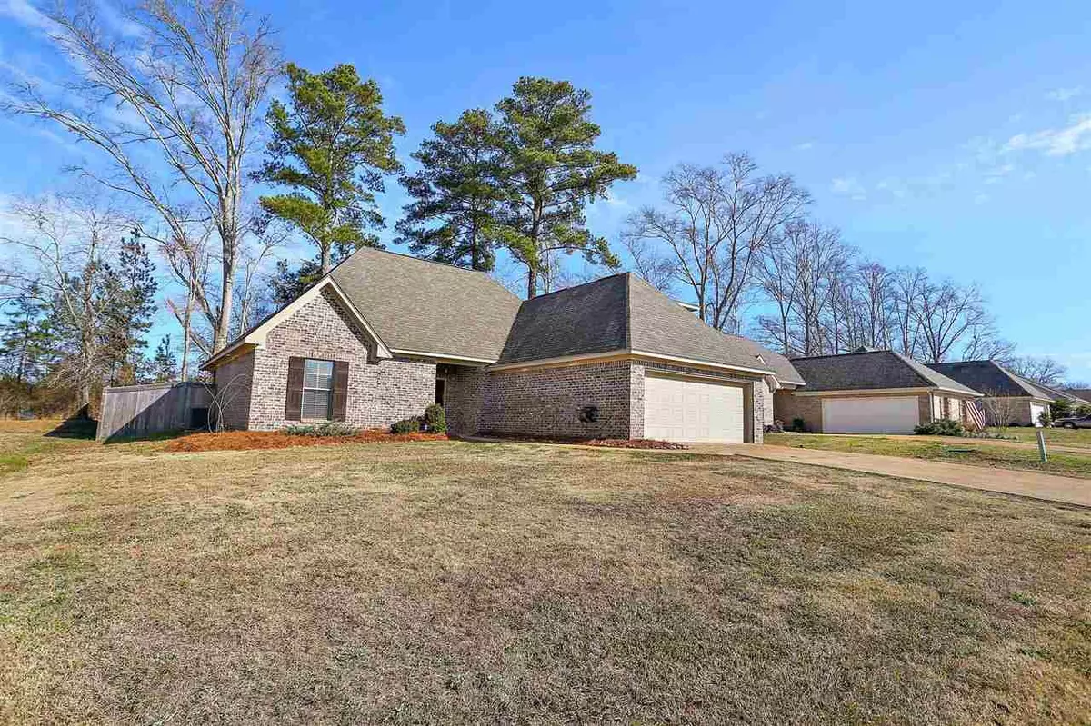 Pearl, MS 39208,142 Beechwood Circle