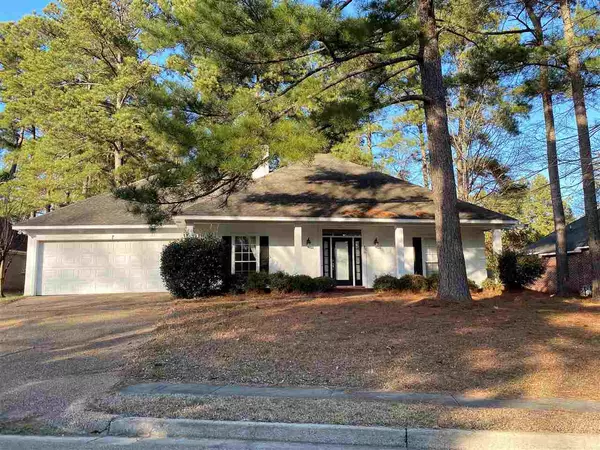 426 Shadowood Drive, Ridgeland, MS 39157