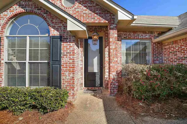 Brandon, MS 39047,329 Azalea Court