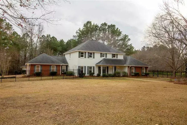 328 Cox Crossing, Madison, MS 39110