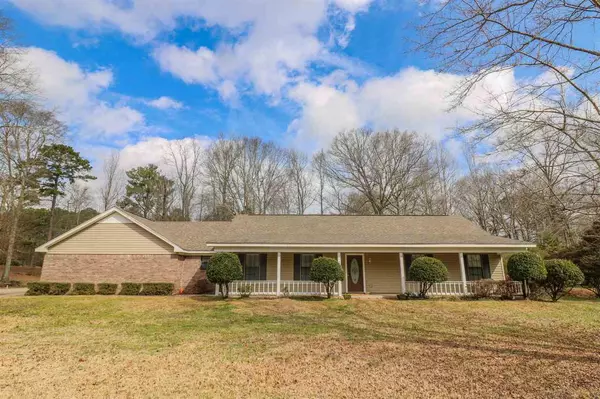 122 Bentley Drive, Brandon, MS 39042