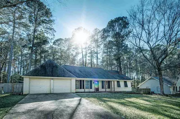 235 Magnolia Trail, Brandon, MS 39047