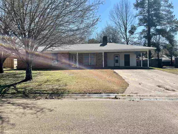 2930 Pine Ridge Drive, Pearl, MS 39208