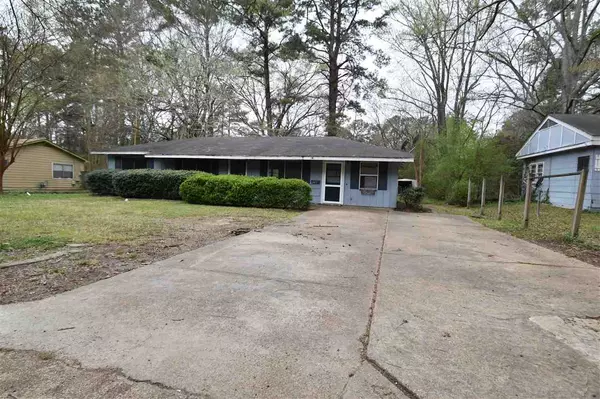 2859 Charleston Drive, Jackson, MS 39212