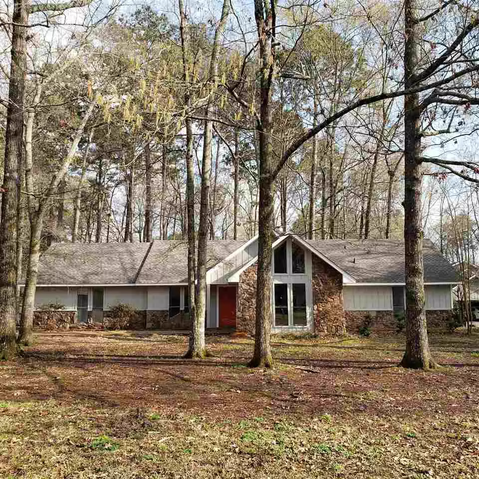 Brandon, MS 39047,202 Camelia Trail