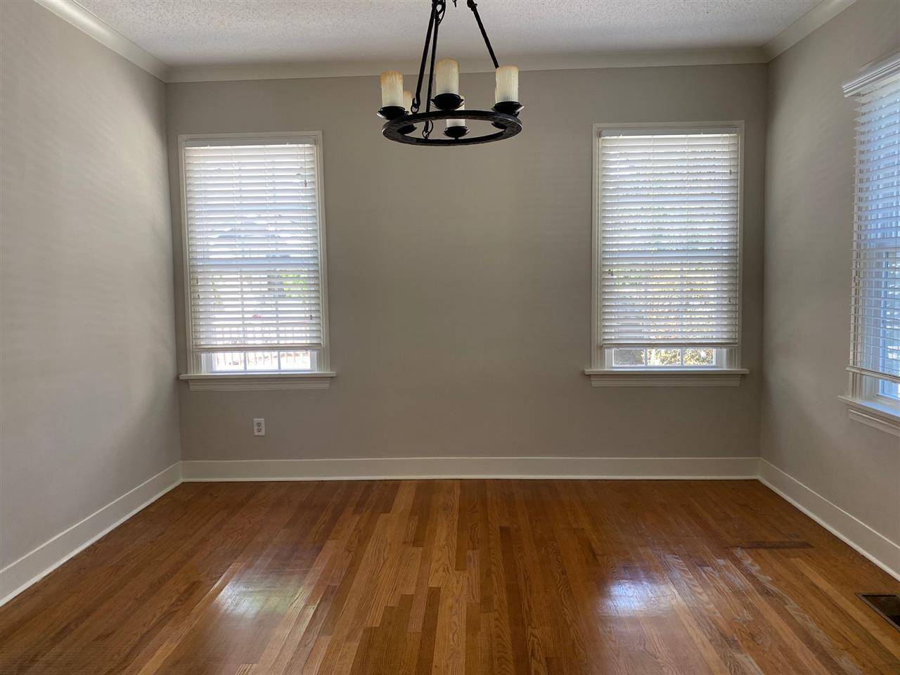 Jackson, MS 39216,4023 Redwing Avenue