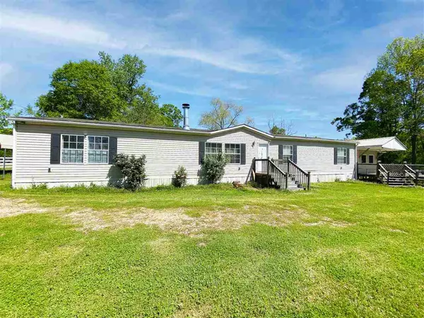 2920 Newman Road, Edwards, MS 39066