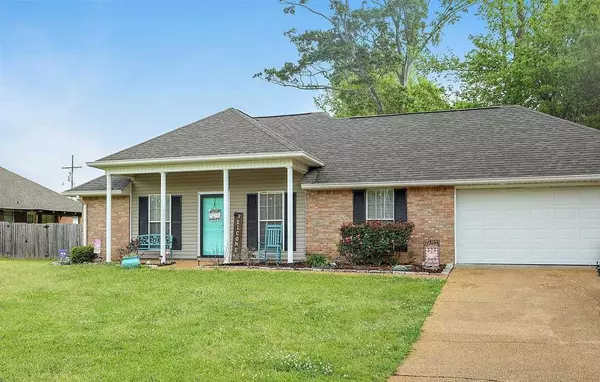 652 Falcon Lane, Florence, MS 39073