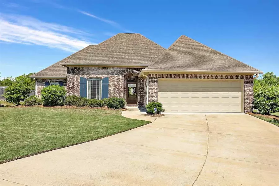 238 Bellamy Court, Flowood, MS 39232