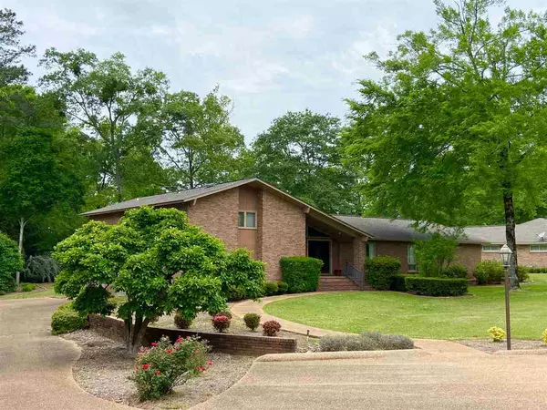 507 Woodland Drive, Carthage, MS 39051