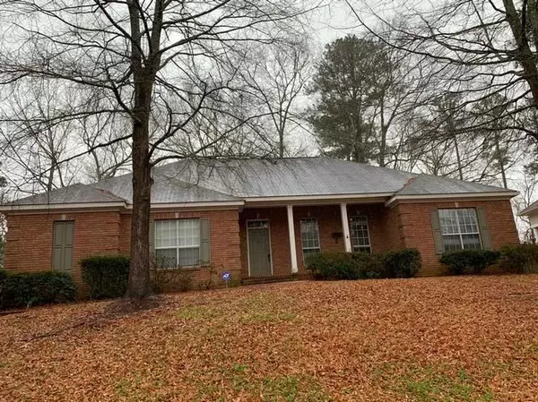 404 Woodlands Circle, Brandon, MS 39047