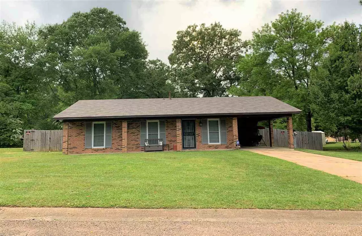 Canton, MS 39046,814 S Weems Drive