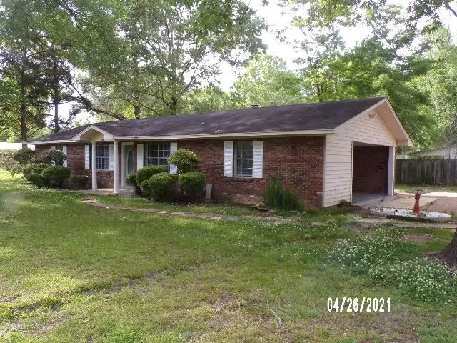 180 Bud Street, Richland, MS 39218