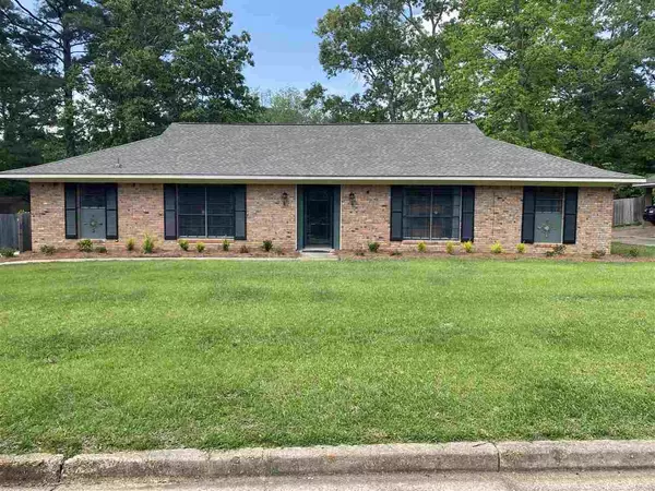 261 Woodgate Lane, Brandon, MS 39042