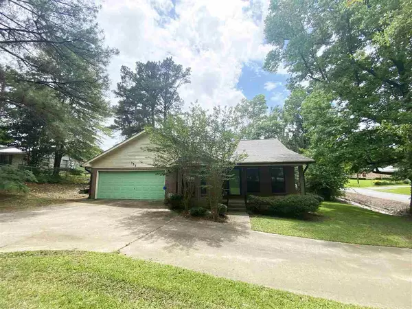 351 Mangum Drive, Star, MS 39167