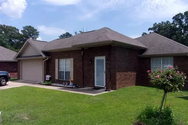 217 David Street, Pearl, MS 39208