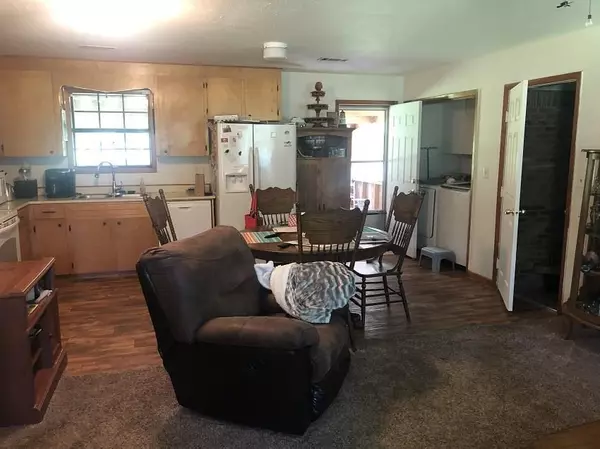 Durant, MS 39063,17477 Highway 51