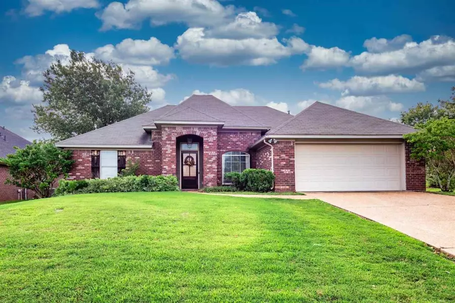 317 Kings Ridge Circle, Brandon, MS 39047