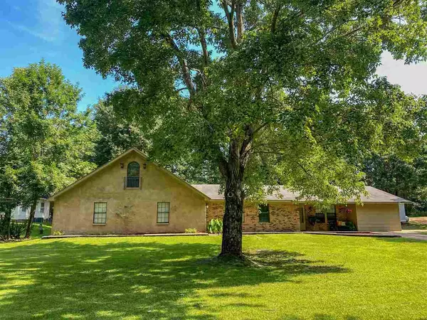 125 Castle Chapel Road, Yazoo City, MS 39194