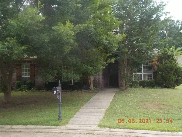 106 Stapleton Drive, Canton, MS 39046