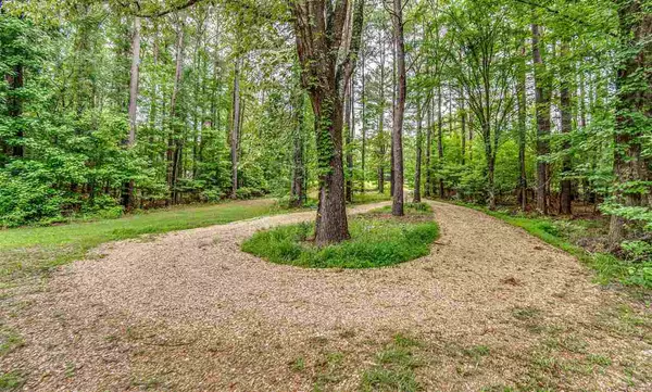 Flora, MS 39071,174 Moss Creek Cove