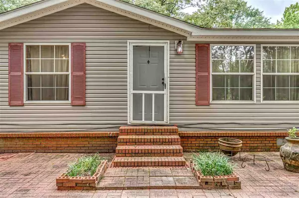 Flora, MS 39071,174 Moss Creek Cove