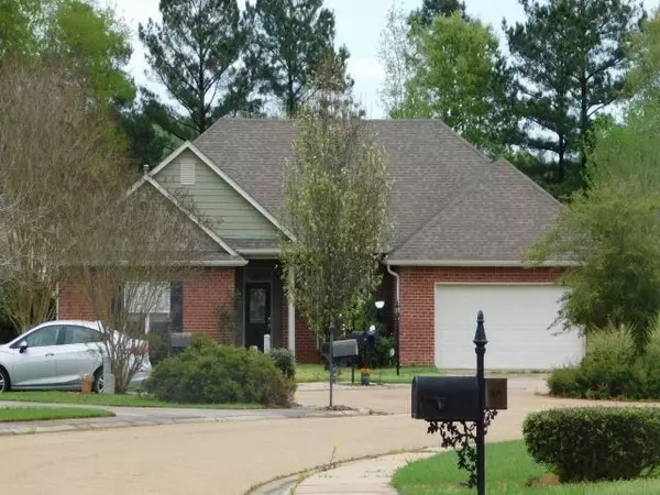 122 Oakleigh Drive, Clinton, MS 39056