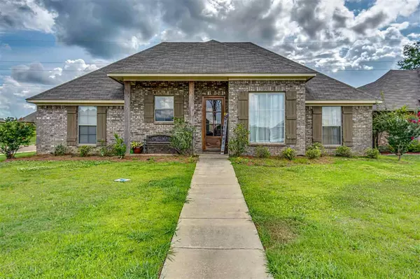 641 Greenfield Ridge Drive, Brandon, MS 39042