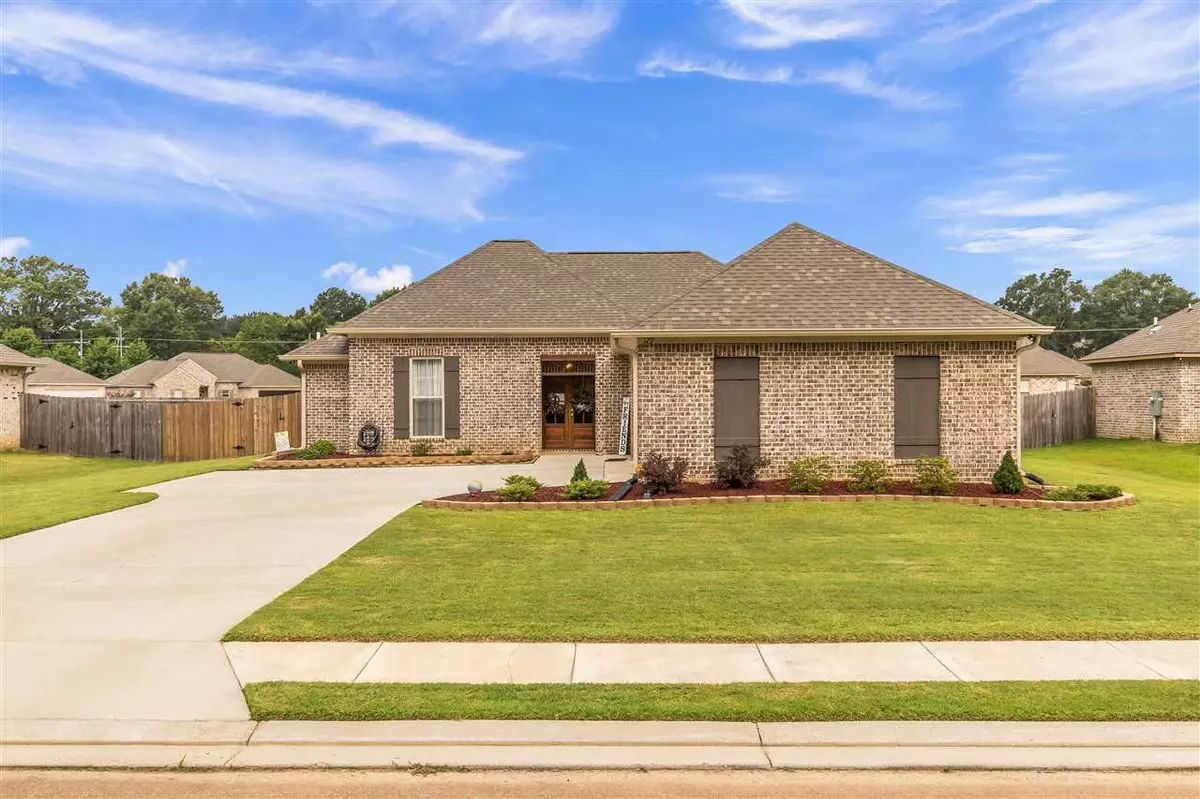 Canton, MS 39046,129 Western Ridge Cr