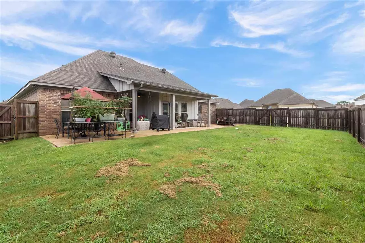 Brandon, MS 39042,297 Winterfield Court