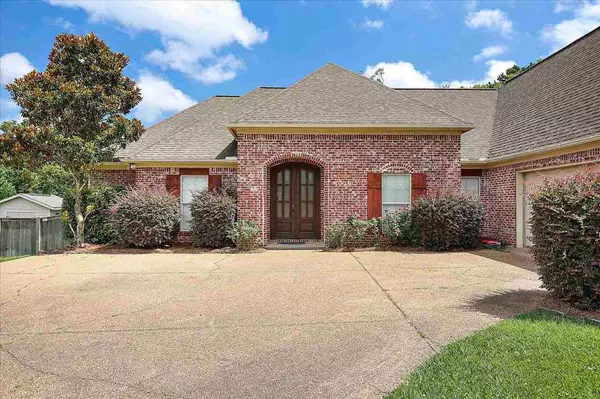 1005 Legacy Circle, Brandon, MS 39042