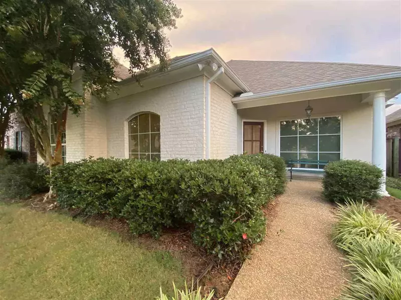 273 Lighthouse Lane, Brandon, MS 39047