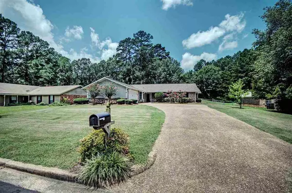 Brandon, MS 39047,561 Thorngate Court