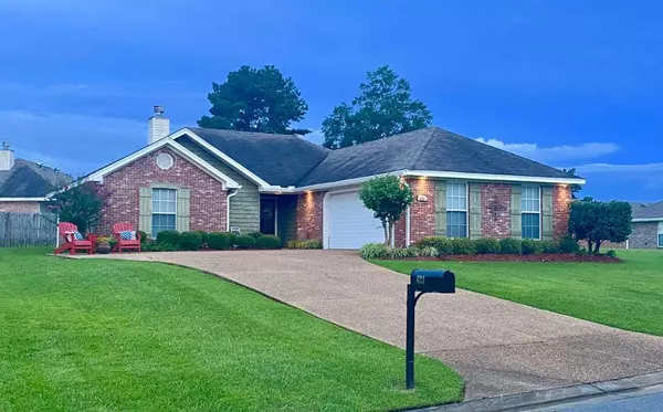 624 Post Oak Place, Pearl, MS 39208