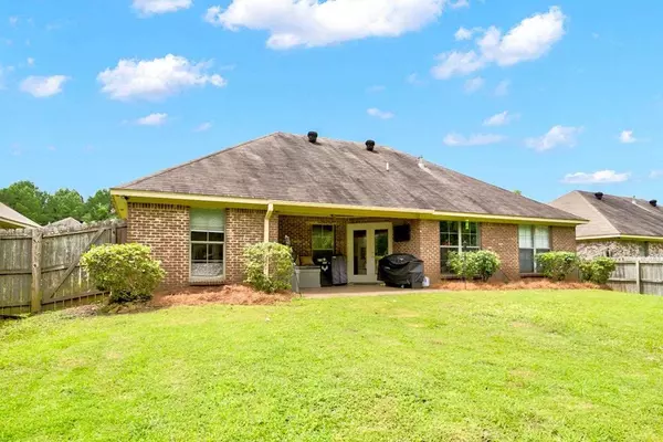 Brandon, MS 39047,327 Azalea Court