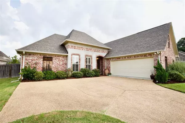 Clinton, MS 39056,102 Oak Meadow Court