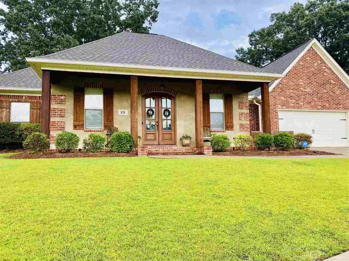 Brandon, MS 39042,121 Glen Arbor Court