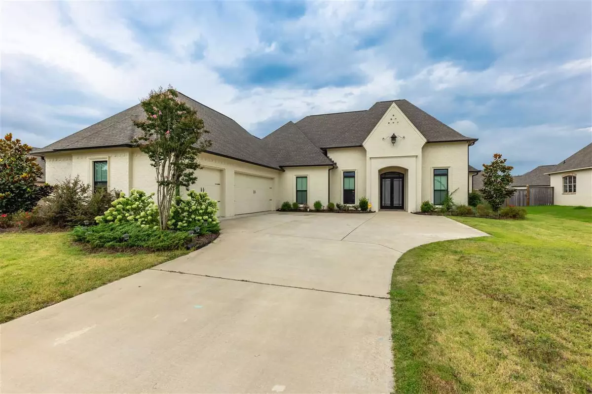 Flowood, MS 39232,1006 Sapphire Crossing