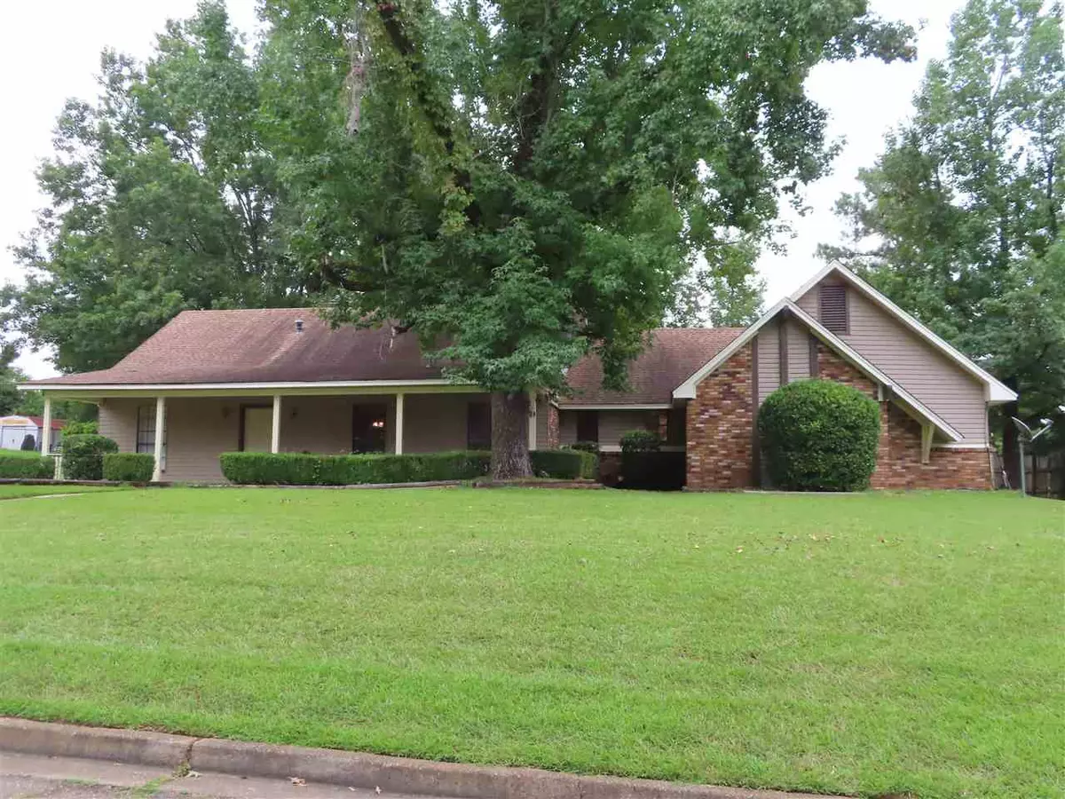 Clinton, MS 39056,406 Pebble Brook Drive