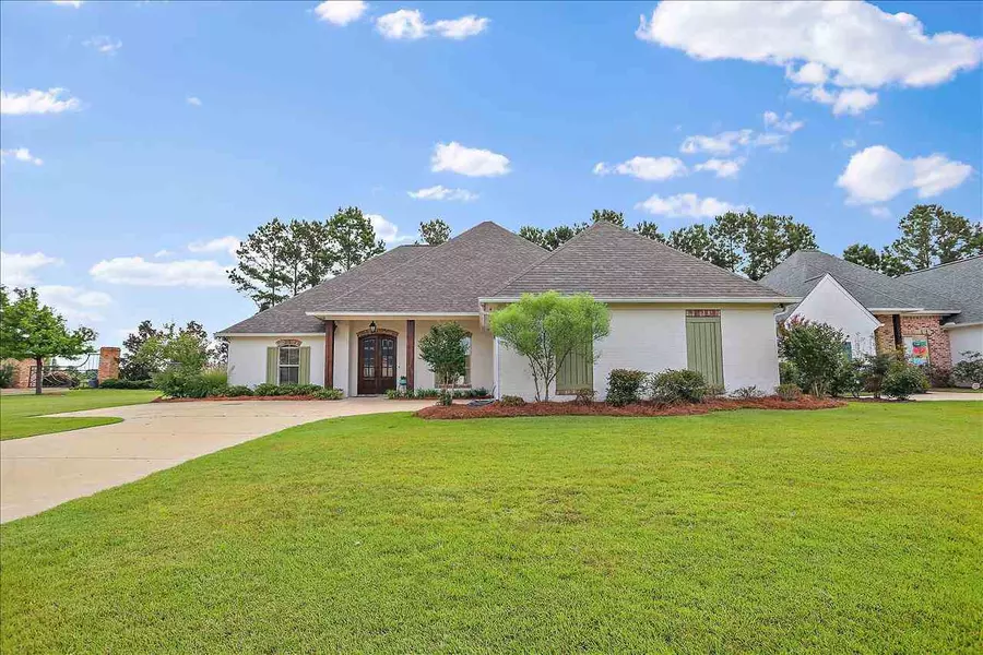 218 Sweetbriar Circle, Canton, MS 39146