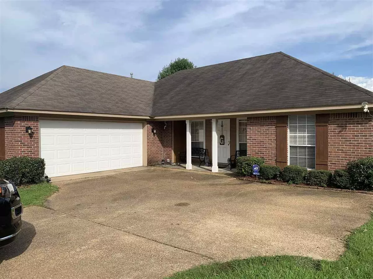 Terry, MS 39170,352 Greystone Pte