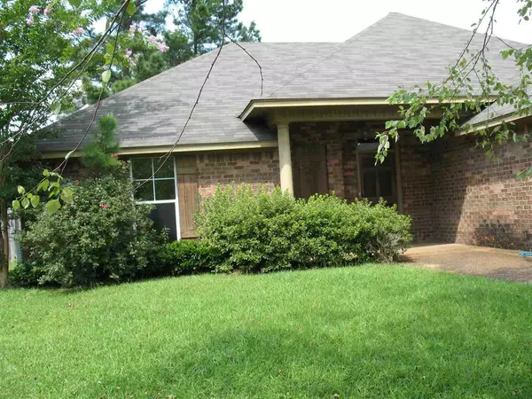 Brandon, MS 39047,306 Bedford Court