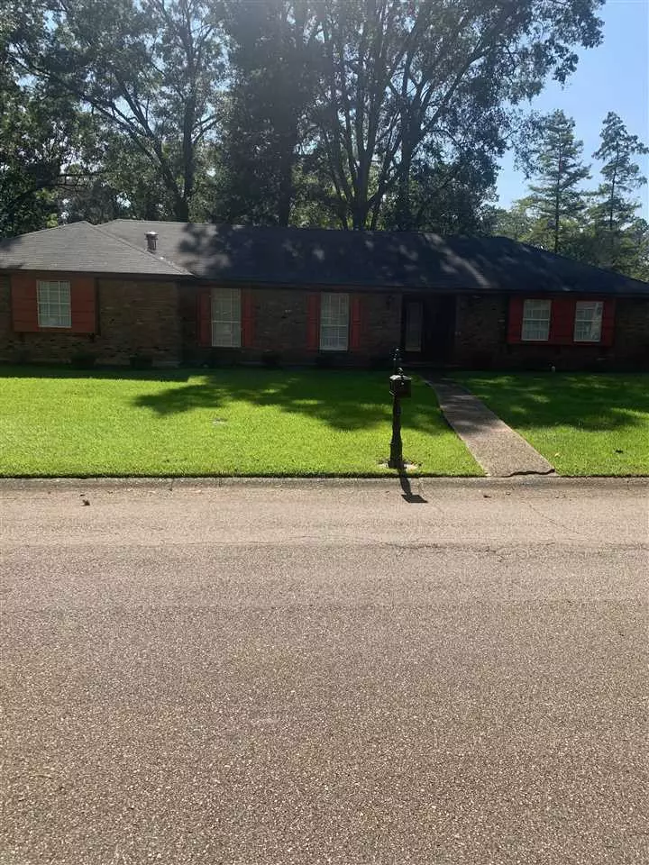 Jackson, MS 39206,6237 Winthrop Circle