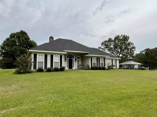 132 Keriville Drive, Byram, MS 39212