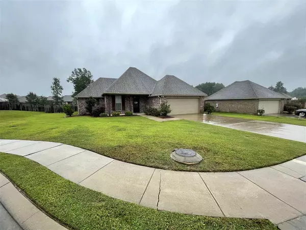 411 Winterfield Way, Brandon, MS 39042