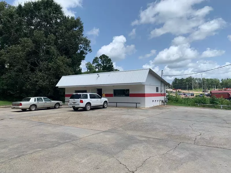 201 Second South, Woodville, MS 39669