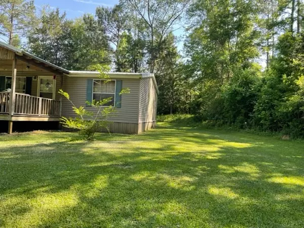 Smithdale, MS 39664,2411 Flint Trail Sw